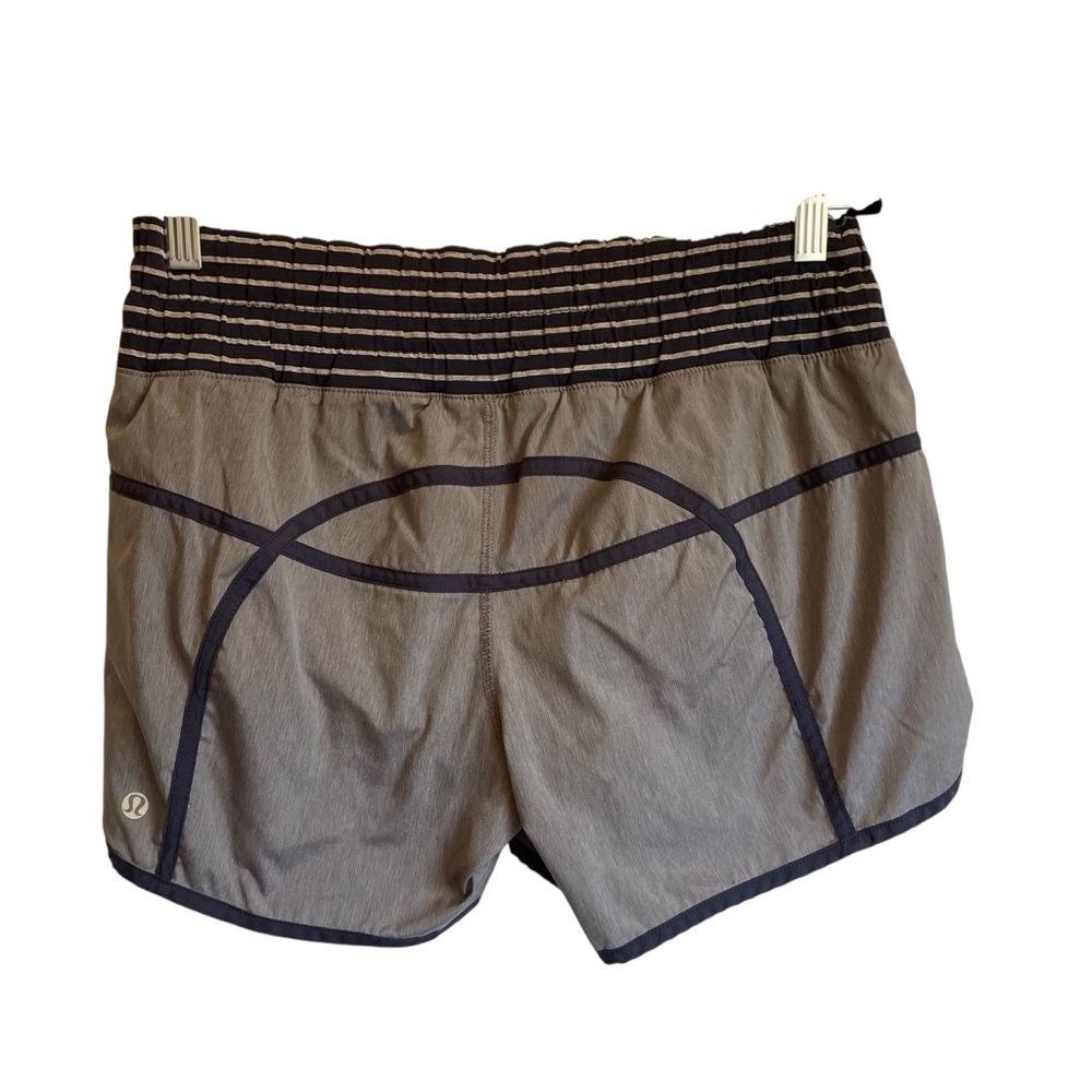 lululemon athletica Run Tracker
Short 4-way Sz 6 Slate Grey
Inkwell‎ Stripe Blue - Picture 7 of 10